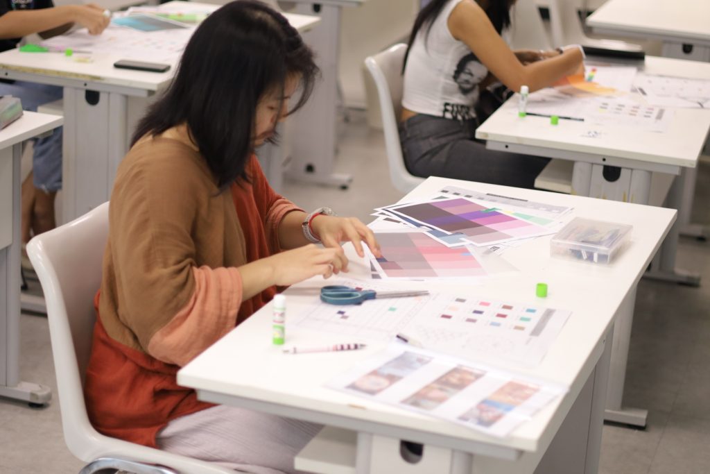 Fashion Color Theory 