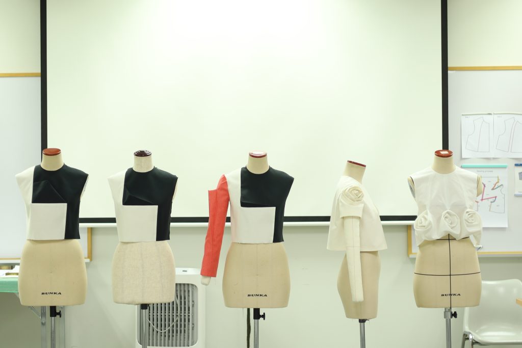 Pattern Magic แพทเทิร์นสามมิติ บุนกะ Bunka แฟชั่น โรงเรียนแฟชั่น เรียนแฟชั่น