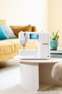 BERNINA รุ่น 325